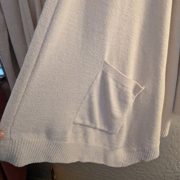 Barefoot Dreams Cozy Chic Ultra Lite Seashore Cardigan with Hood Sz Small NWOT - Picture 5 of 10